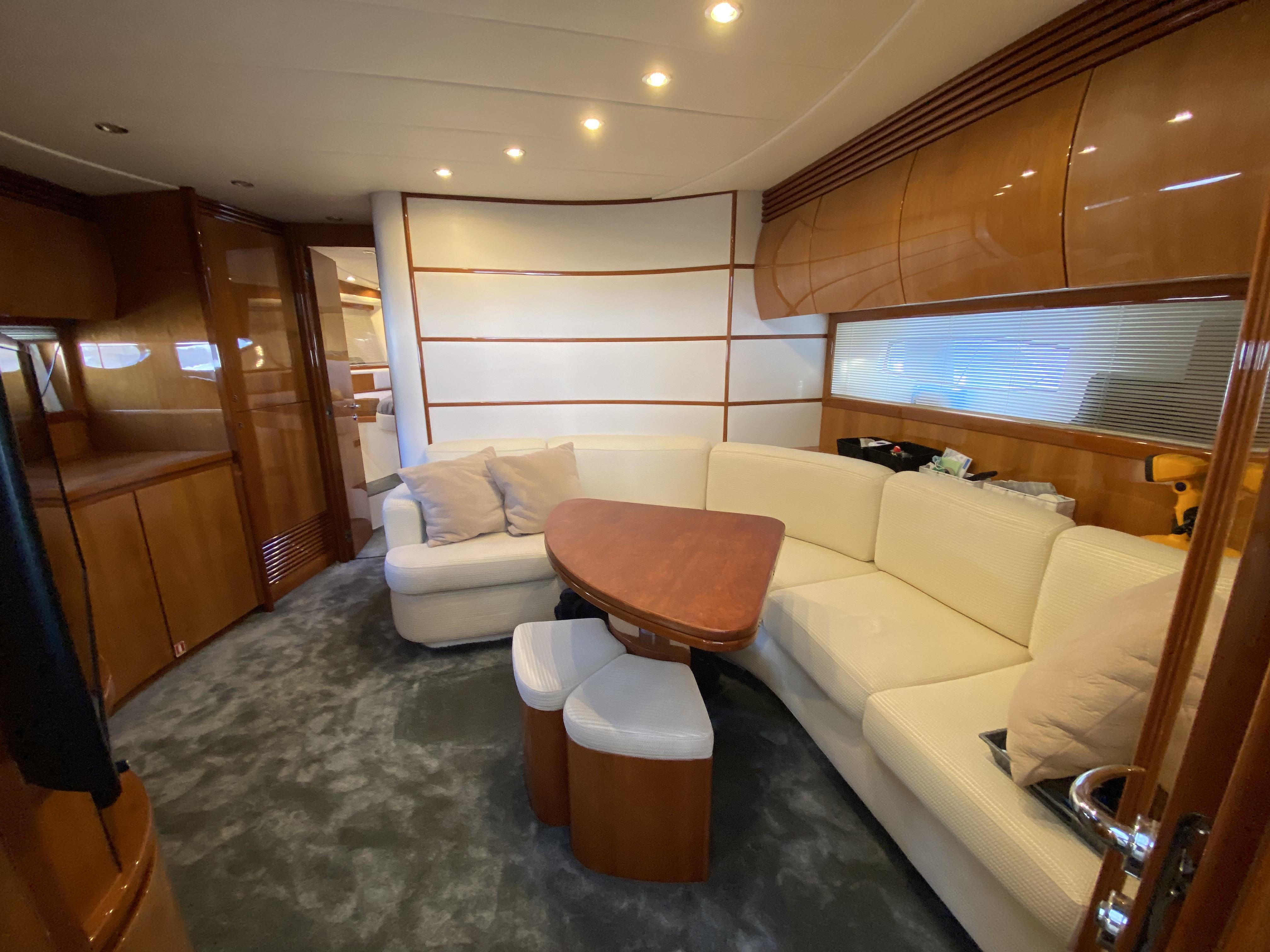 2007 PERSHING 50' 